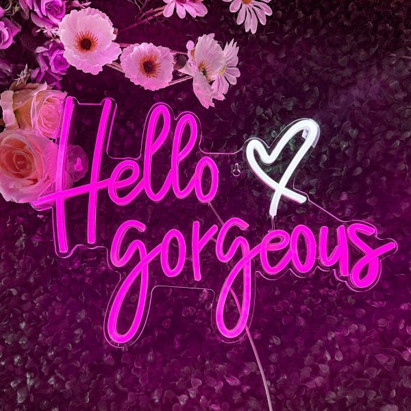 неоновая вывеска