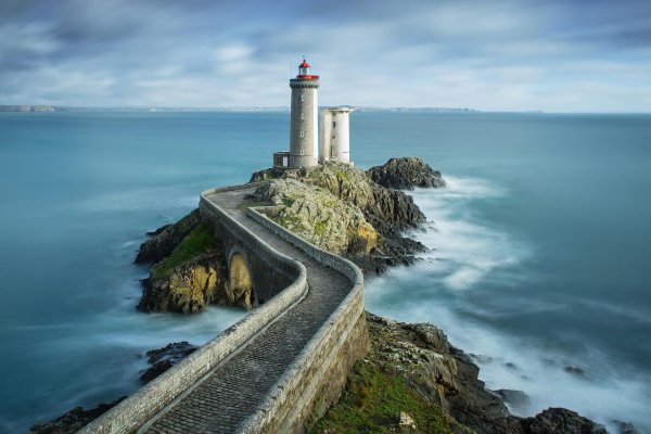petit minou lighthouse