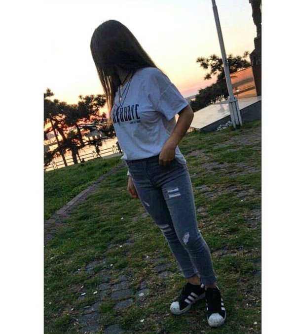 девушка модная