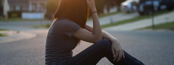 девушка со спины