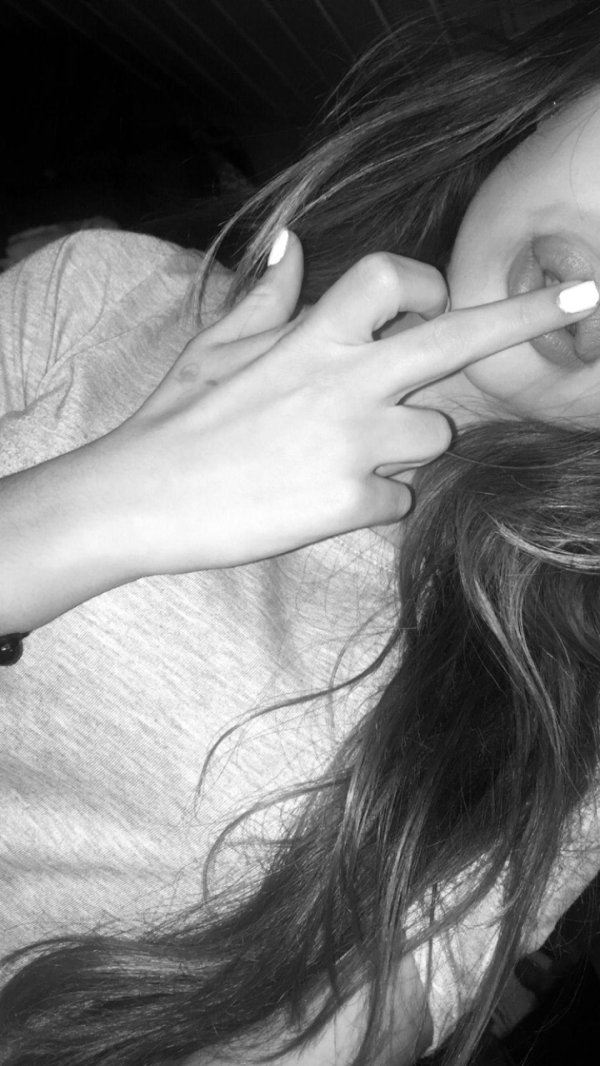 селфи девушек без лица