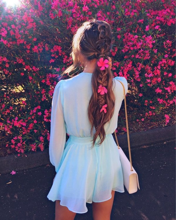 милая прическа