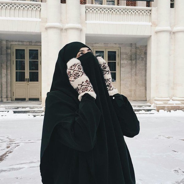 мусульманка без лица