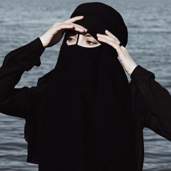 никаб муслима