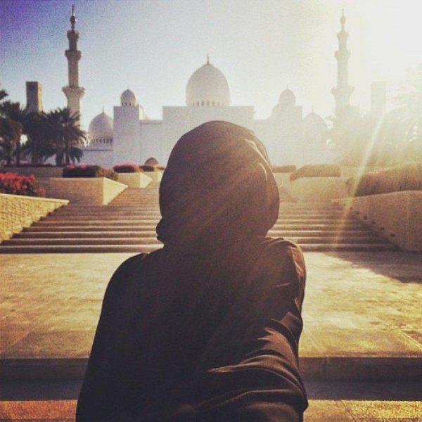 мусульманка со спины