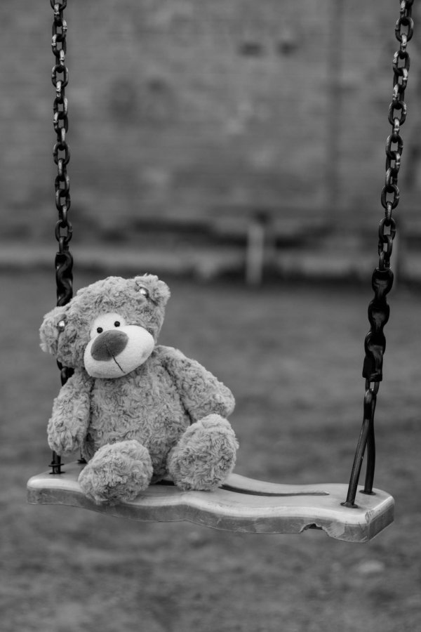 медвежонок грустит