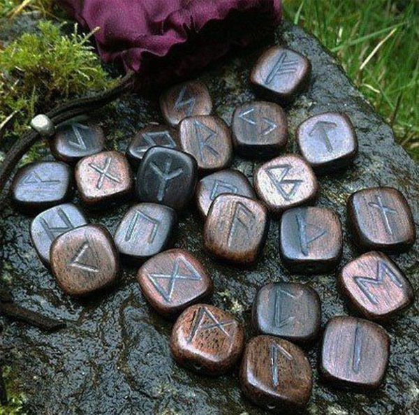 каменные руны