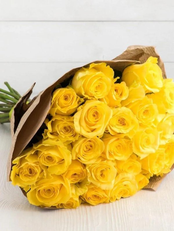 букет желтых роз
