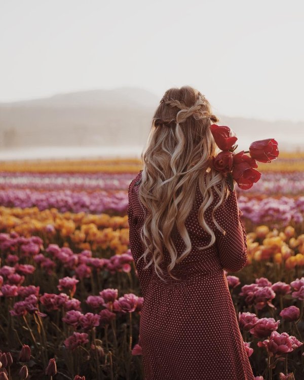 девушка цветами