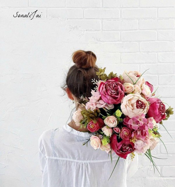 стильный букет для девушки