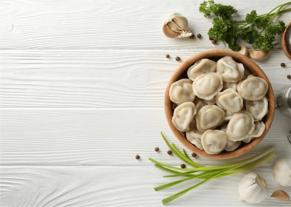 тарелка пельменей