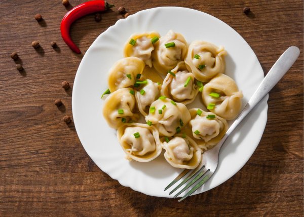 пельмени хинкали манты равиоли