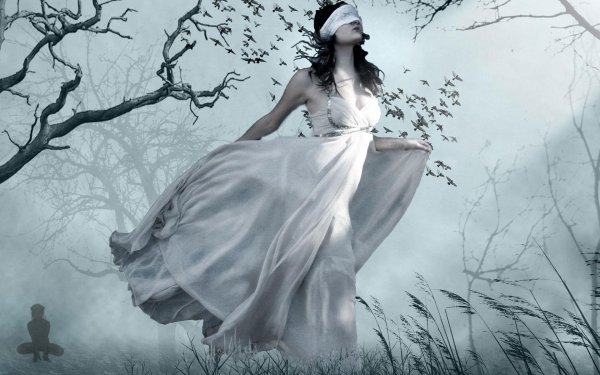 мистическая девушка