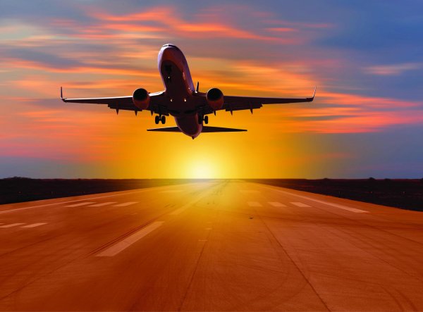 взлет самолета