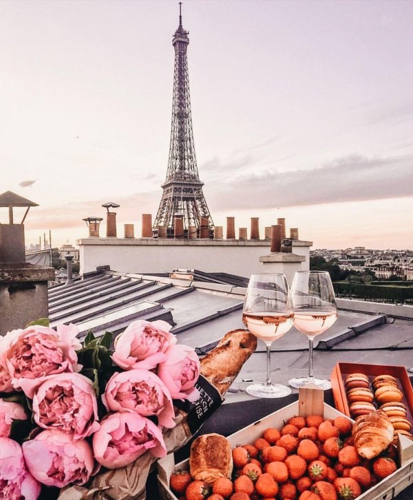 романтический ужин в париже