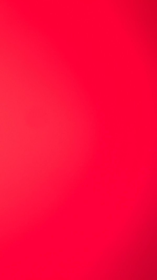 насыщенный красный цвет