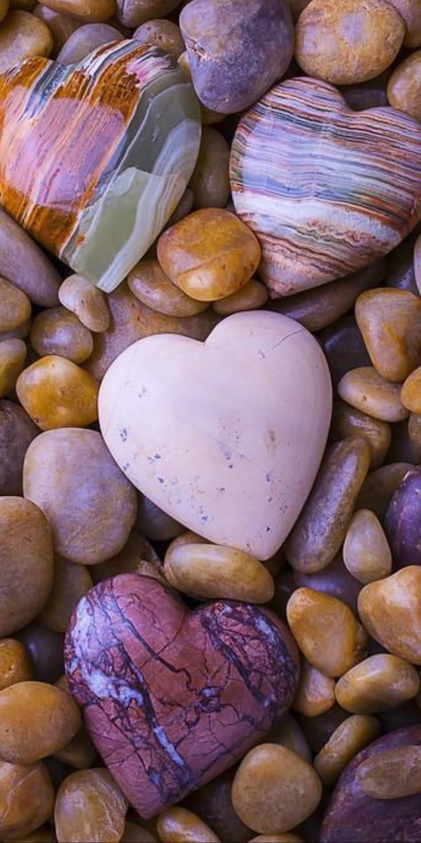 камень красивый