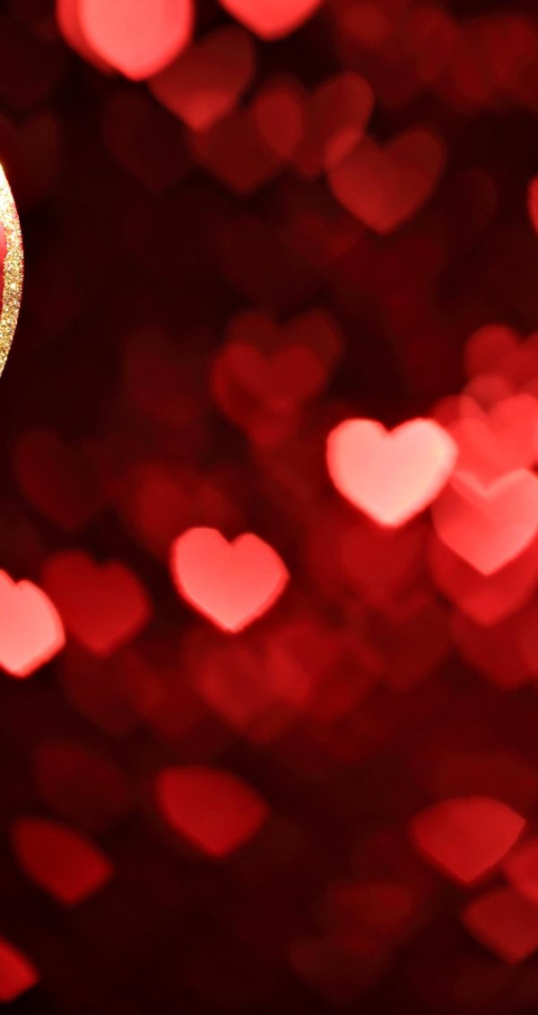 красные сердца