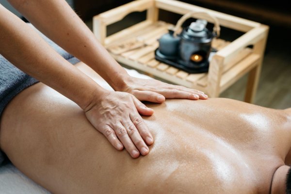 массаж ручной и аппаратный