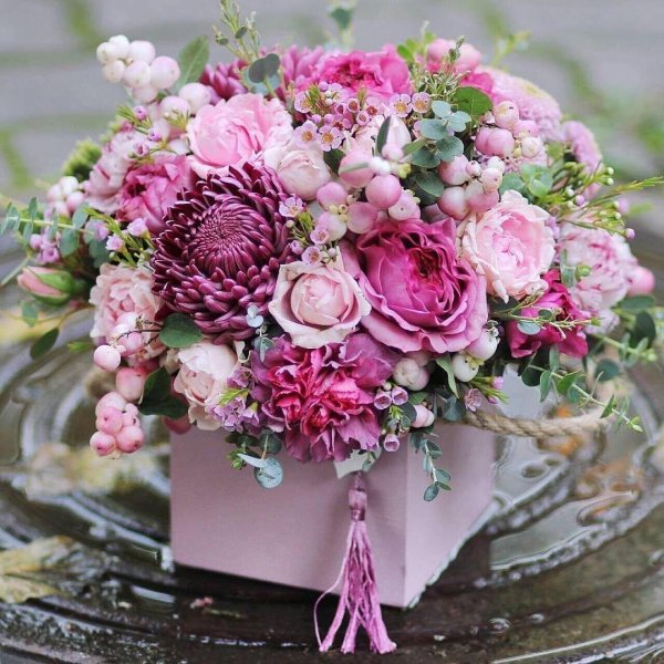 букет цветов стильный