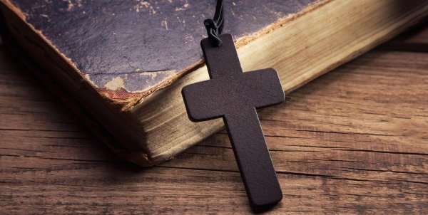 деревянные кресты