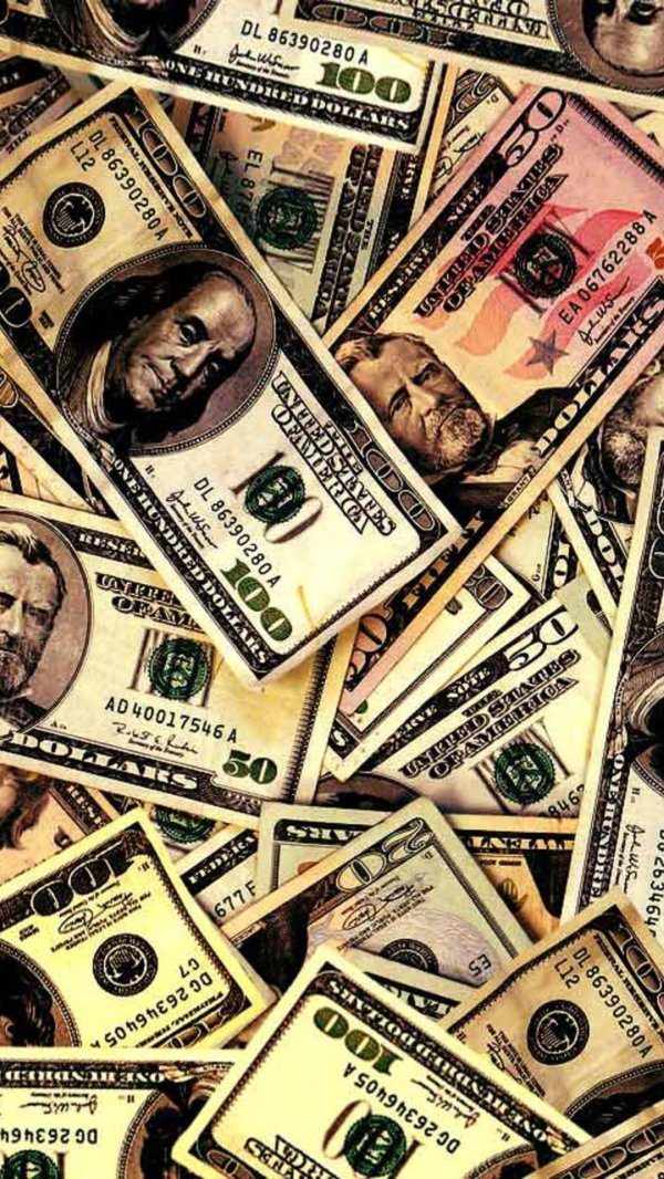 доллары куча