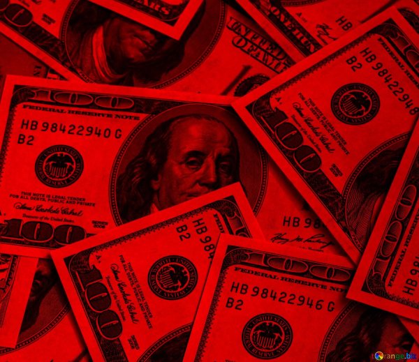 долларовые банкноты