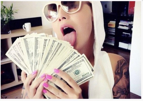 фотосессия с деньгами