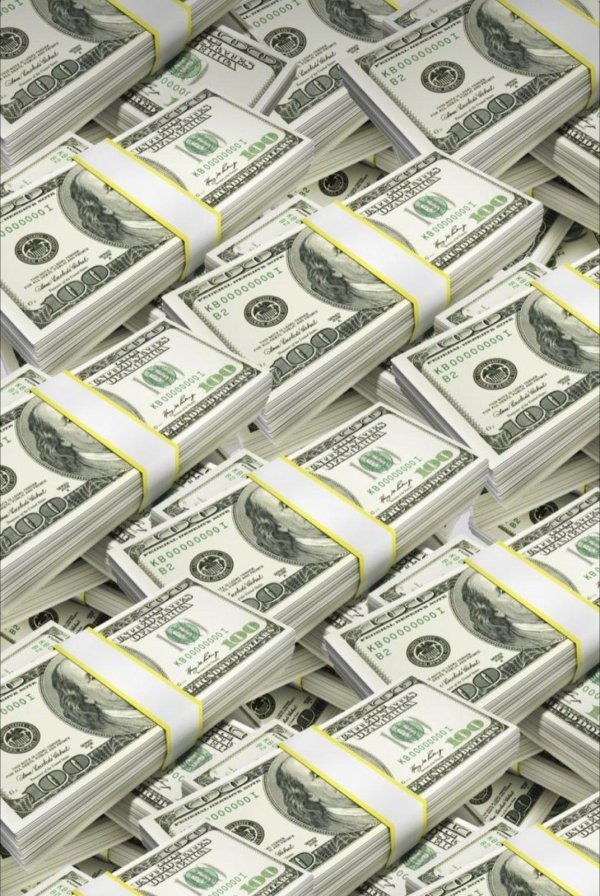 пачка долларов
