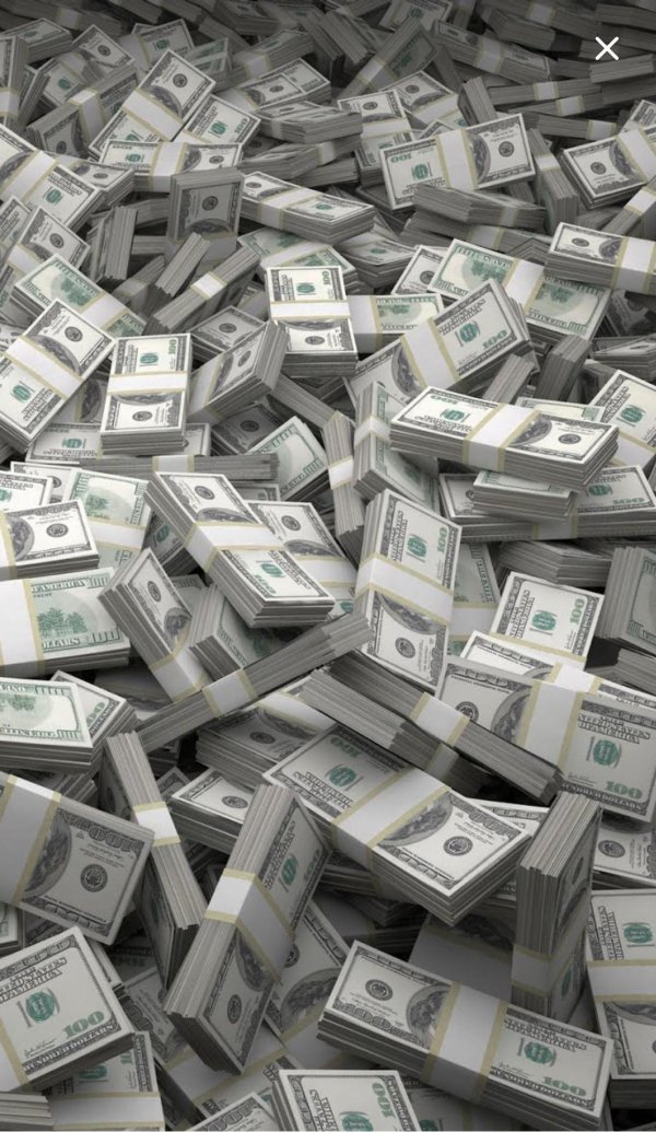 много долларов