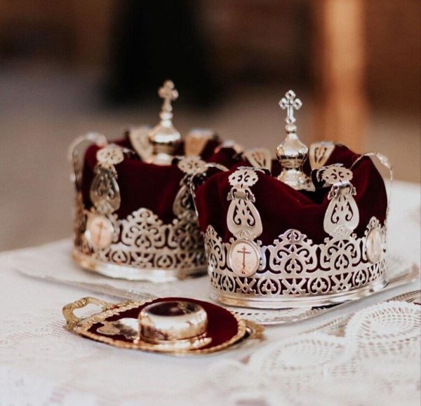 венцы венчальные