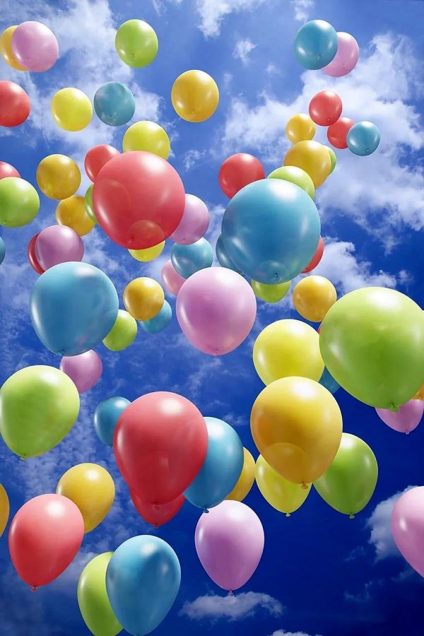 шарики летят в небо