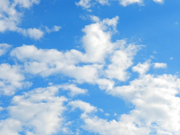 голубое небо