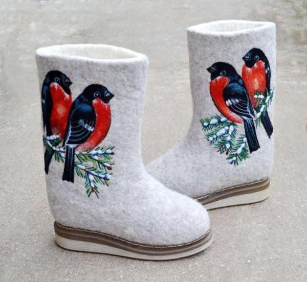 валенки со снегирями