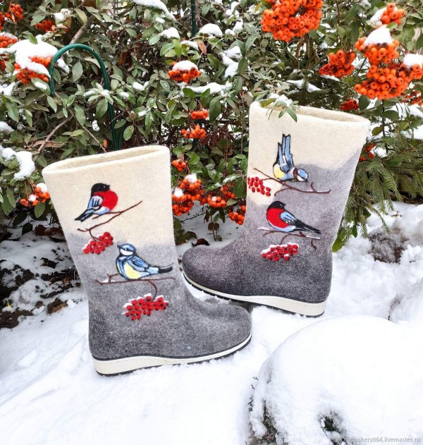валенки со снегирями