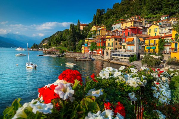 varenna lake como italy
