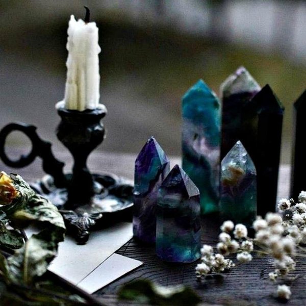 кристалл камень