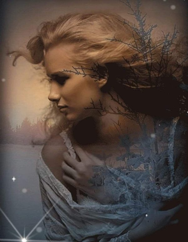 живые женские глаза