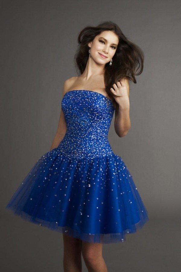 платья для выпускного вечера