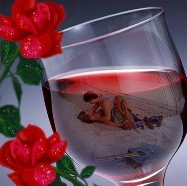 роза в бокале