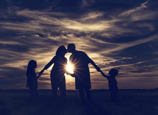 счастливая семья