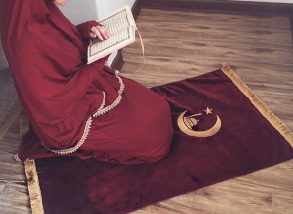 молитвенный коврик эстетика