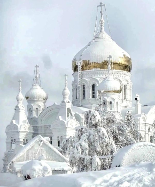белогорский монастырь пермский зима