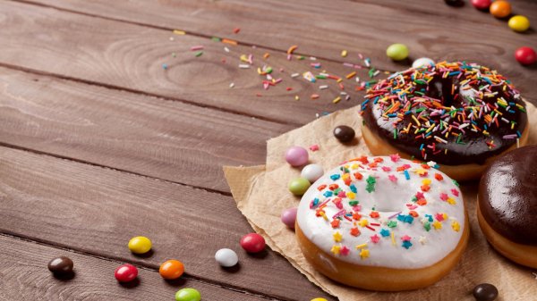 сладкие пончики