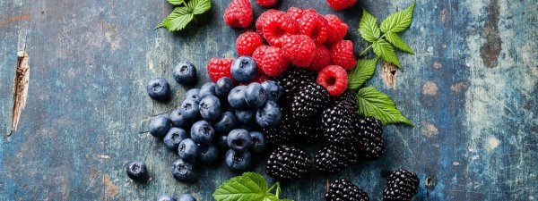 фон с ягодами