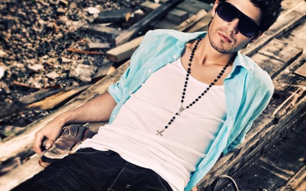 крутой парень