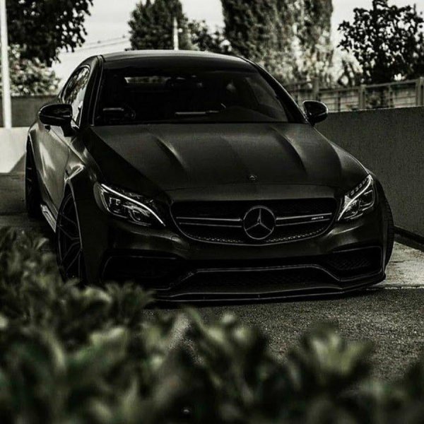 черный мерседес амг