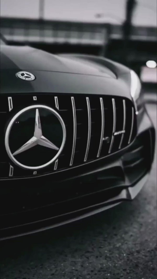 машина мерседес