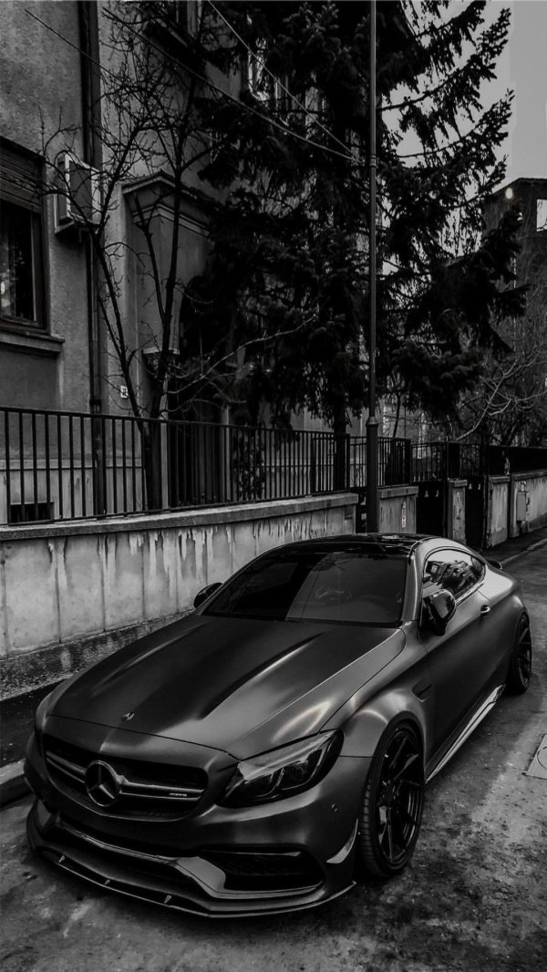 мерседес бенц c63s amg