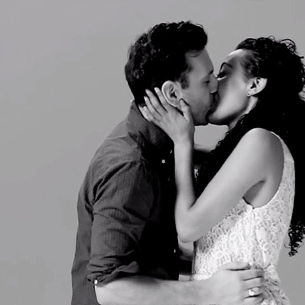 первой поцелуй